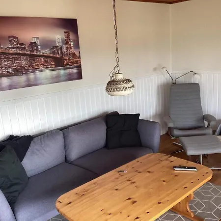5 Person In Broager-by Traum * Broager